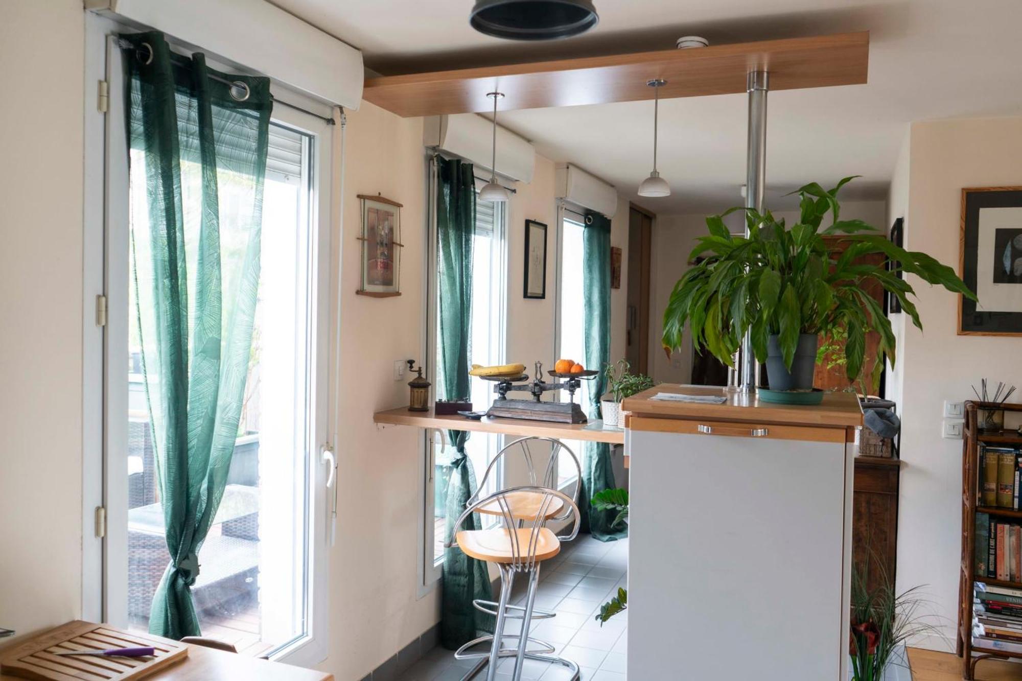 Charming Duplex With Two Balconies In The 13th Apartment *