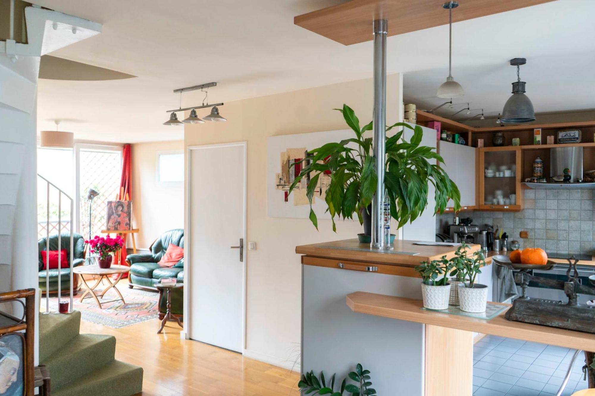 Apartment Charming Duplex With Two Balconies In The 13th *
